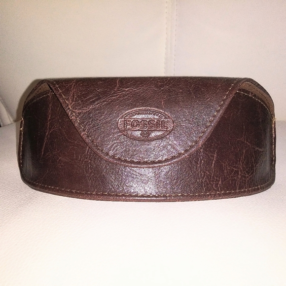 Fossil Other - FOSSIL Eyeglasses/Sunglasses Brown Leather Case